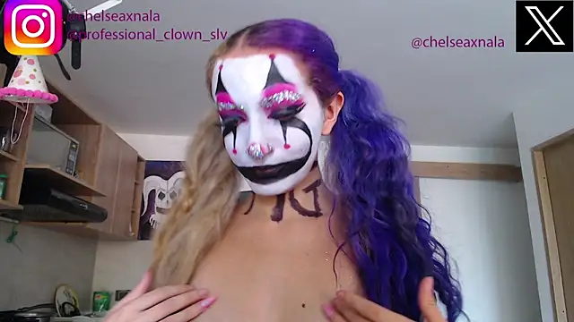 Eloise-brown online show from October 11, 7:04 pm