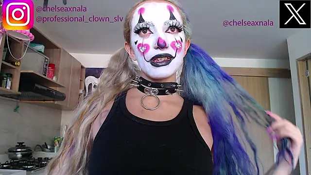 Eloise-brown online show from October 2, 8:34 pm