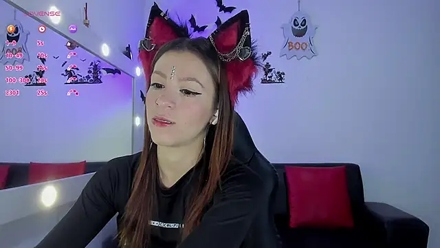 roxanne jones1 online show from October 17, 7:48 pm