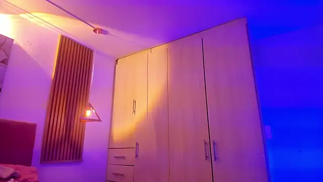 mia nevaeh online show from February 12, 7:46 pm