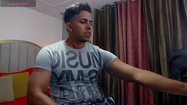 Snapshot of randy_paterman_ chatting on November 16, 12:48 am randy paterman online show from November 16, 12:48 am