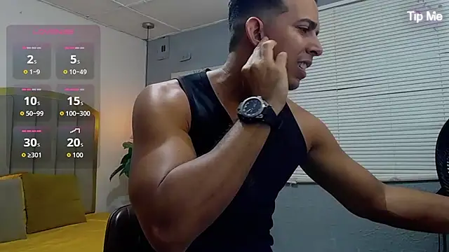 Snapshot of randy_paterman_ chatting on October 23, 12:42 am randy paterman online show from October 23, 12:42 am