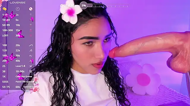 Olivia fx online show from November 3, 5:05 pm