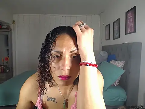 Snapshot of Corina_hot chatting on March 22, 8:15 pm Corina hot online show from March 22, 8:15 pm