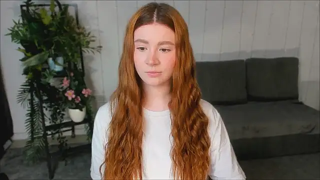 Freckle Diyana online show from February 27, 10:31 pm