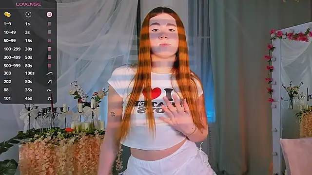 Freckle Diyana online show from February 25, 11:10 am