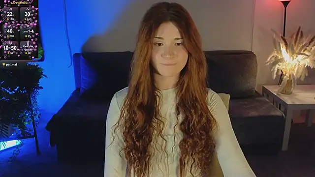 Freckle Diyana online show from February 4, 9:21 pm