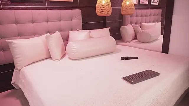 Bella TS  online show from December 16, 10:58 pm