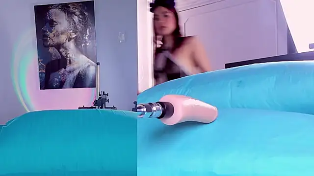 Saskia  Summer online show from October 12, 2:07 pm