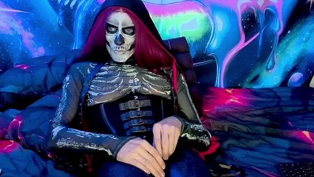 LuvNuk online show from November 1, 4:52 am