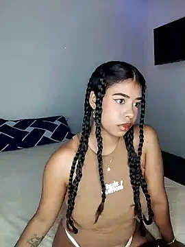 Fanny Klean online show from March 4, 2:30 am