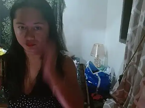 Sweet amberxyz18 online show from April 14, 6:24 pm