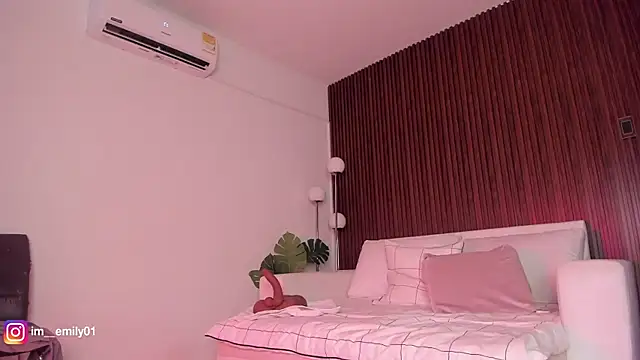 molly cams8 online show from April 12, 10:02 pm