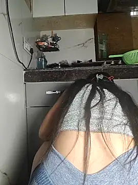 Snapshot of Manpreet_kaur21 chatting on November 15, 6:17 am Manpreet kaur21 online show from November 15, 6:17 am