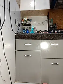 Snapshot of Manpreet_kaur21 chatting on December 19, 6:05 am Manpreet kaur21 online show from December 19, 6:05 am