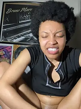 KimiAqua online show from February 26, 9:33 am