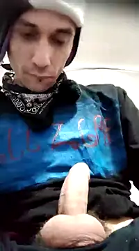 Snapshot of gabelove369 chatting on February 10, 4:08 am gabelove369 online show from February 10, 4:08 am