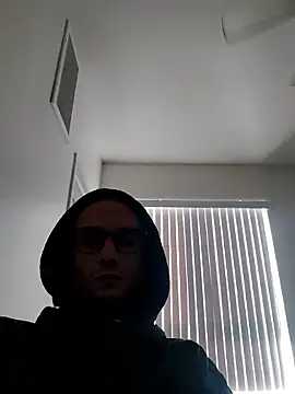 Snapshot of gabelove369 chatting on December 18, 5:31 pm gabelove369 online show from December 18, 5:31 pm