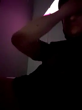 Snapshot of gabelove369 chatting on December 29, 7:39 am gabelove369 online show from December 29, 7:39 am