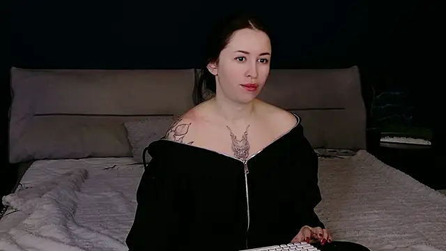 VioletCatt online show from February 5, 6:53 am