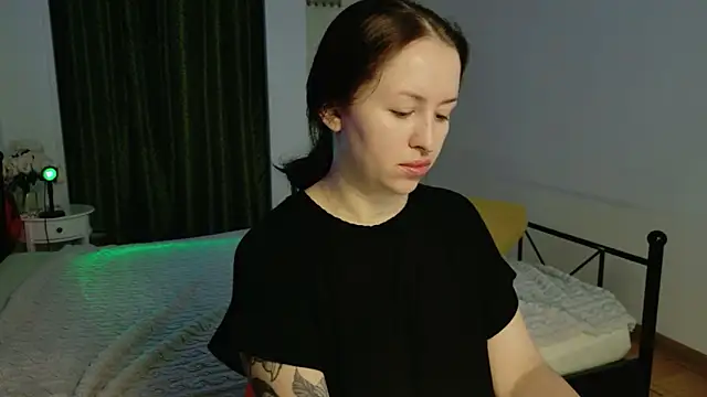 VioletCatt online show from June 9, 5:41 am