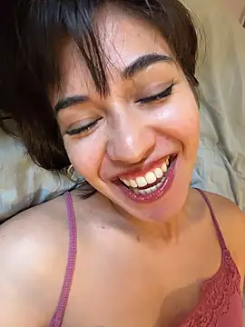 BitchyBratxxx online show from February 10, 12:04 pm