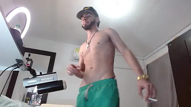 badanyboy online show from January 9, 6:04 pm