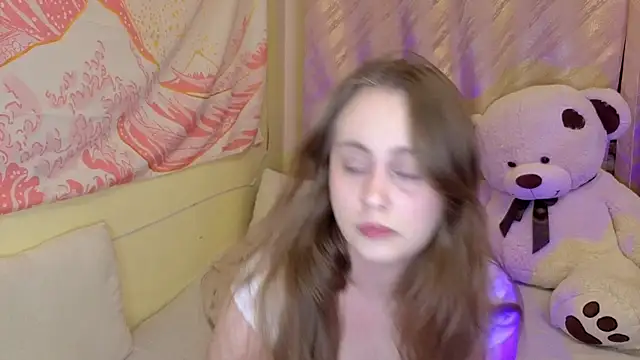 Sellya Houston online show from November 30, 9:04 pm