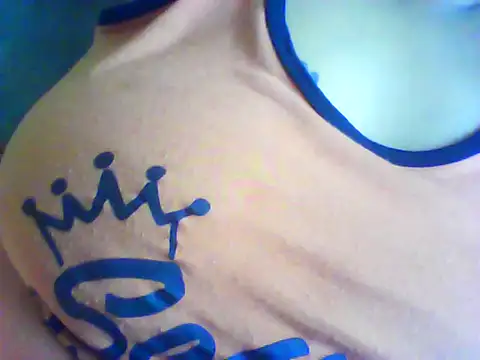 Snapshot of MsTashaxxx chatting on November 4, 7:01 am MsTashaxxx online show from November 4, 7:01 am