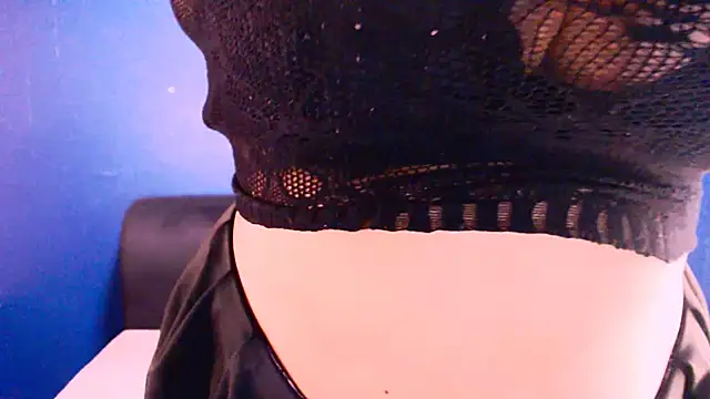 Snapshot of MsTashaxxx chatting on February 21, 12:17 pm MsTashaxxx online show from February 21, 12:17 pm