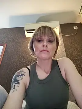 MySweetcum69 online show from December 19, 3:25 pm