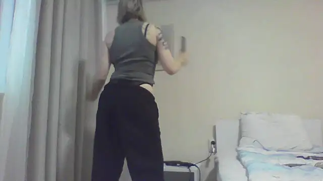 MySweetcum69 online show from November 6, 11:58 am