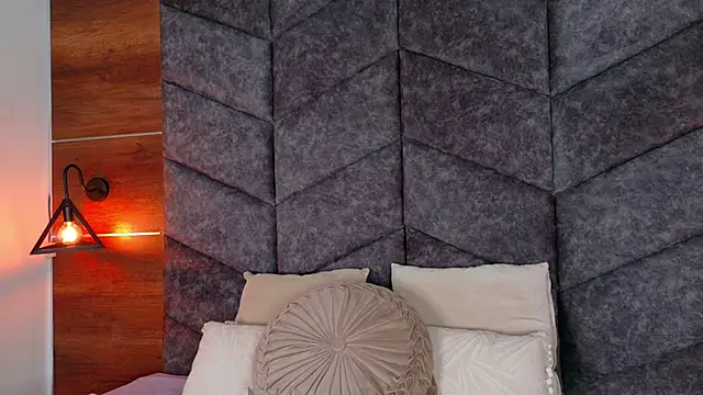 AmyPalmmer online show from December 3, 11:42 am