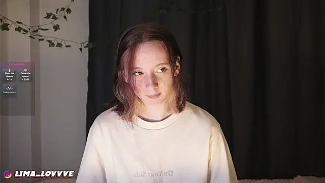 LimaLexxx online show from December 4, 5:56 pm