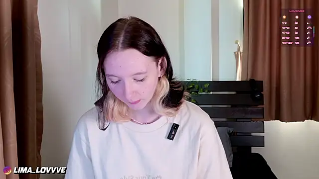 LimaLexxx online show from February 6, 3:24 am