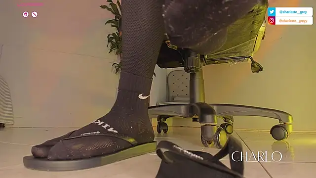 charlotte  grey online show from November 8, 7:28 pm