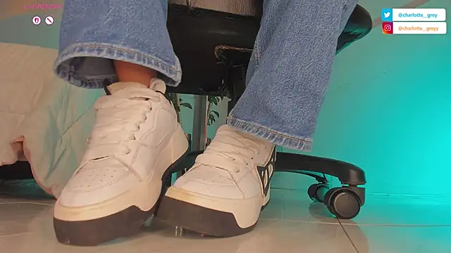 charlotte  grey online show from October 27, 8:21 pm