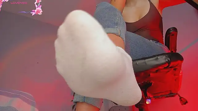 charlotte  grey online show from March 10, 7:51 pm