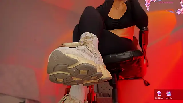 charlotte  grey online show from March 27, 8:21 pm