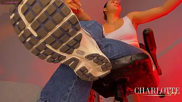 charlotte  grey online show from May 12, 7:42 pm