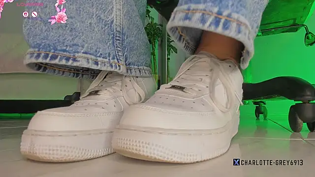 charlotte  grey online show from March 12, 7:51 pm