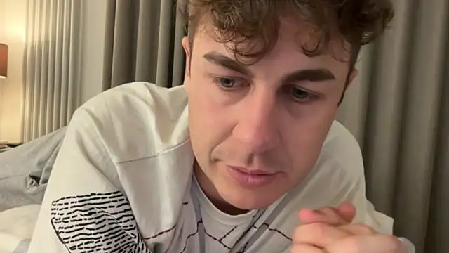 MyStrangeAddiction online show from September 24, 9:43 pm