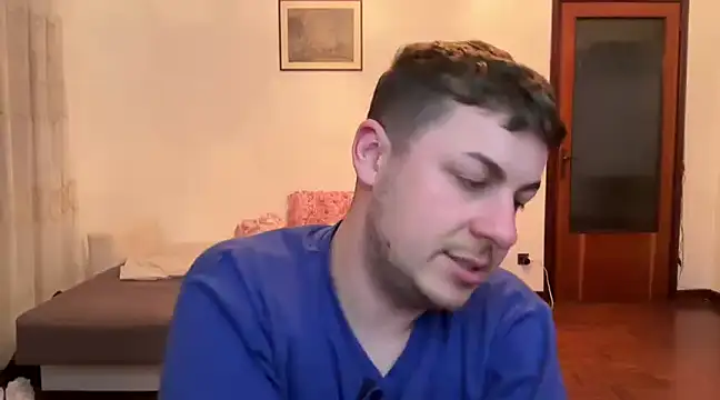 MyStrangeAddiction online show from January 3, 4:37 pm