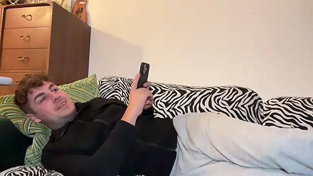 MyStrangeAddiction online show from September 11, 9:26 pm