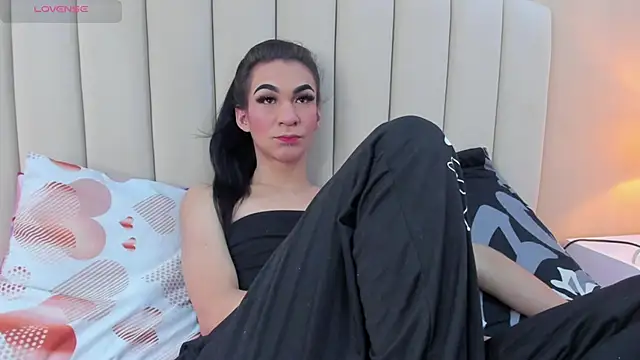 Mia thompson 19 online show from November 29, 6:41 pm