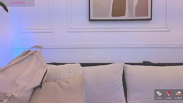 Mia thompson 19 online show from February 26, 7:58 pm