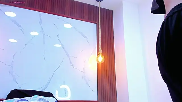 Mia thompson 19 online show from March 25, 7:02 pm