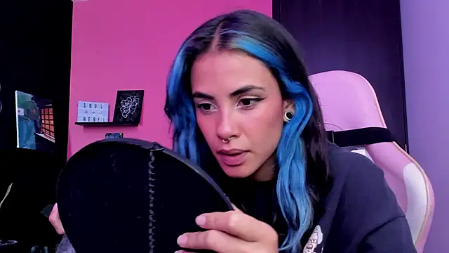 Snapshot of Juanadearco5 chatting on October 7, 5:25 pm Juanadearco5 online show from October 7, 5:25 pm