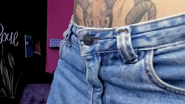 Snapshot of Juanadearco5 chatting on November 7, 9:08 pm Juanadearco5 online show from November 7, 9:08 pm