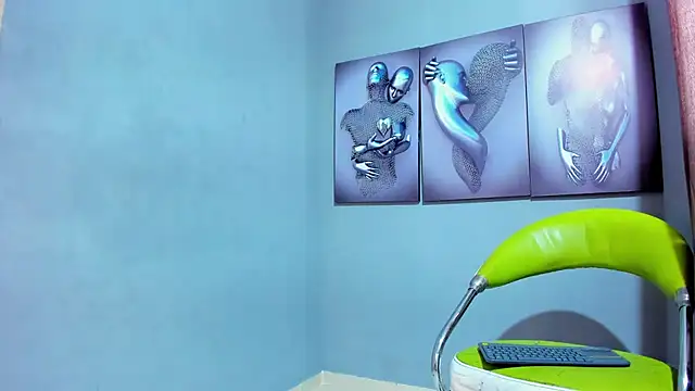 jamiief4 online show from October 12, 5:25 pm